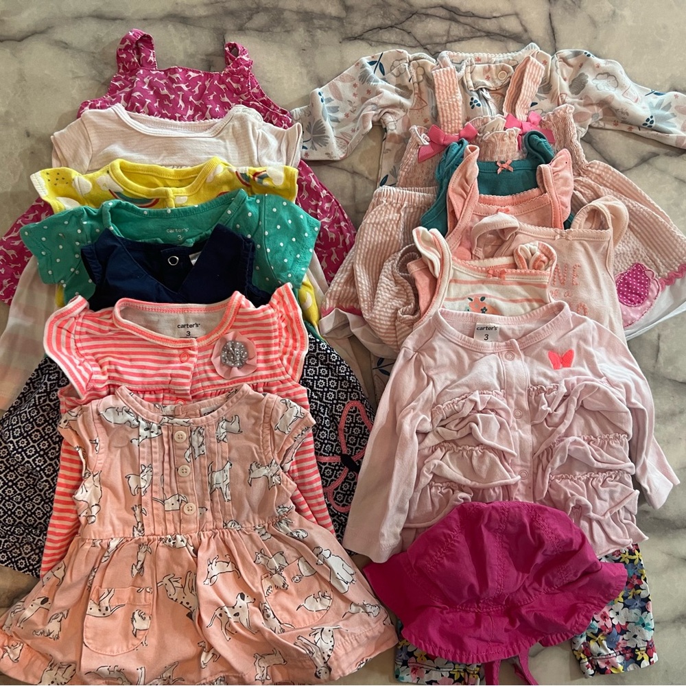 Carters Baby Girl Clothing Bundle 17 pieces 3m 3 months
